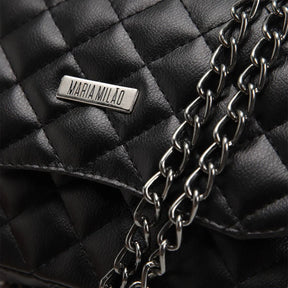 Bolsa Clássica Matelassê com Alça de Corrente – Preta