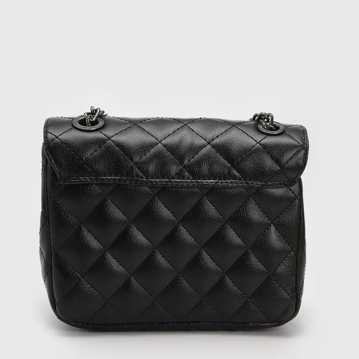 Bolsa Clássica Matelassê com Alça de Corrente – Preta