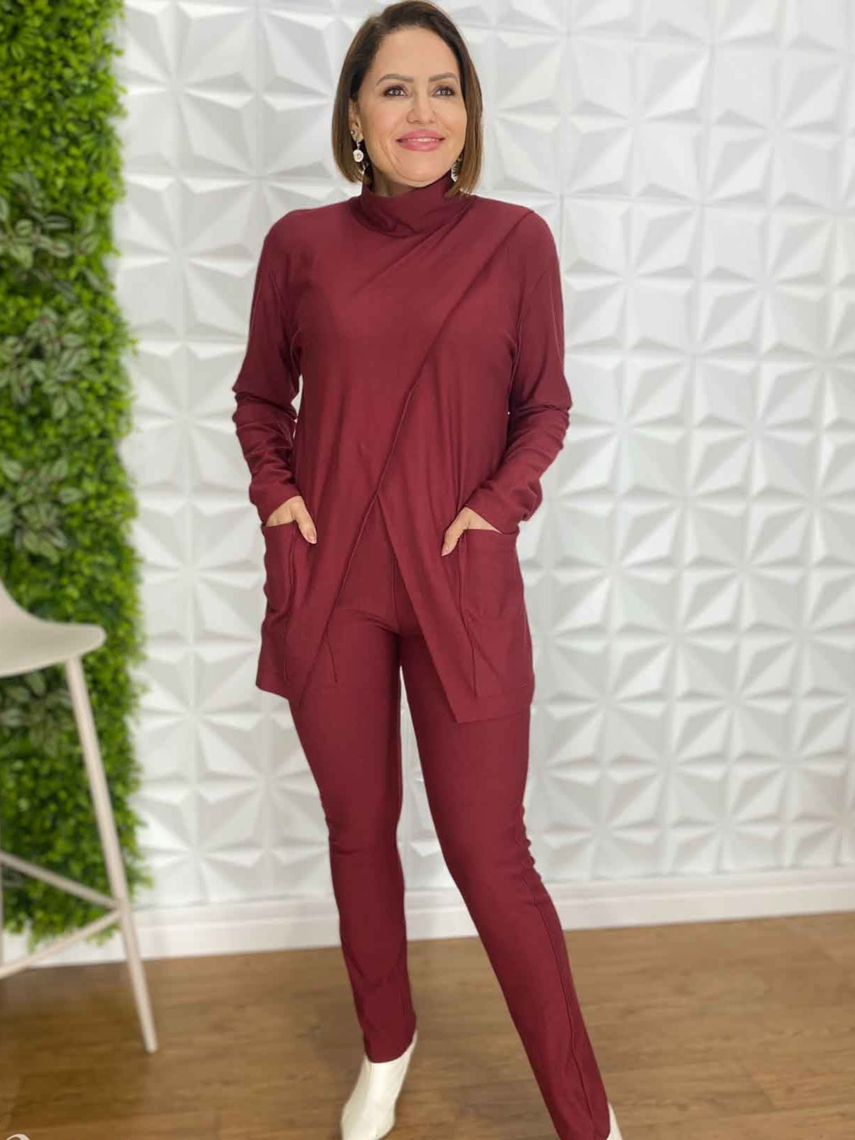 CONJUNTO JÉSSICA BLUSA E CALÇA